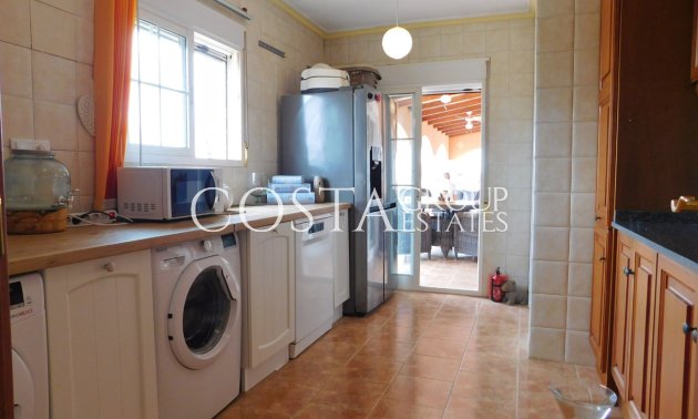 Revente - Villa -
Dolores - Dolores Centro