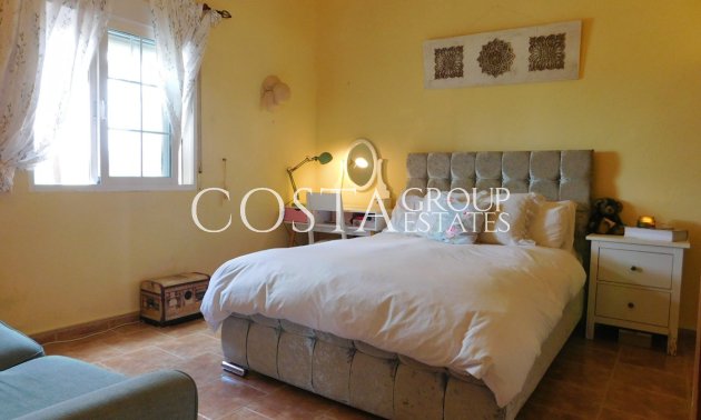 Revente - Villa -
Dolores - Dolores Centro