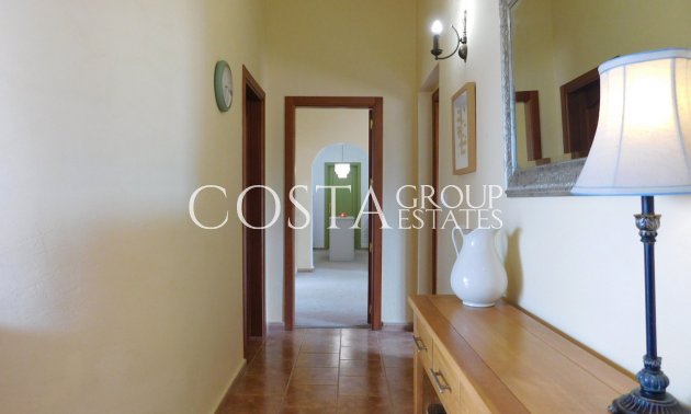 Revente - Villa -
Dolores - Dolores Centro