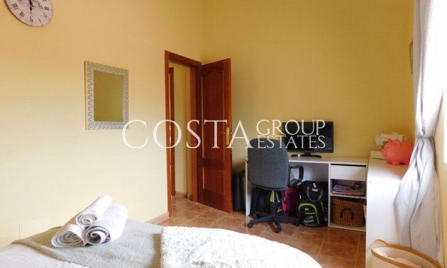 Revente - Villa -
Dolores - Dolores Centro