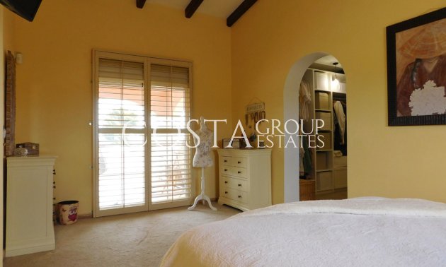 Revente - Villa -
Dolores - Dolores Centro