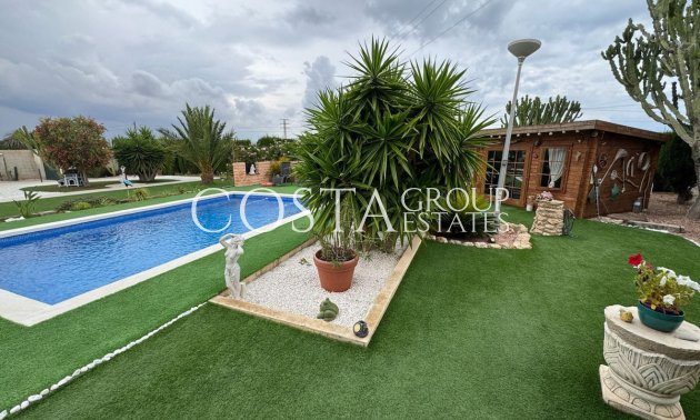 Resale - Villa -
San Fulgencio - La Marina