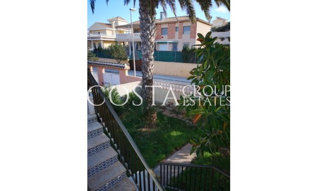 Herverkoop - Villa -
Orihuela Costa - La Zenia