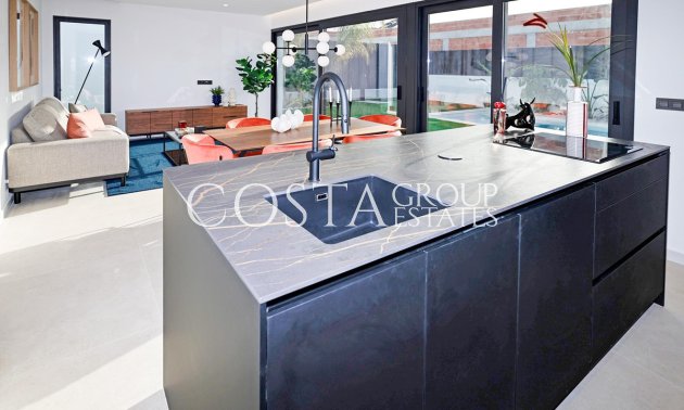 Resale - Villa -
Molina De Segura - Molina de Segura Centro