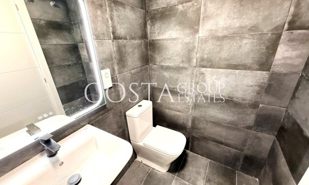 Herverkoop - Apartments -
Alicante - Alicante Centro