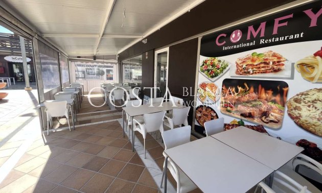 Revente - Propriété commerciale -
Dehesa de Campoamor