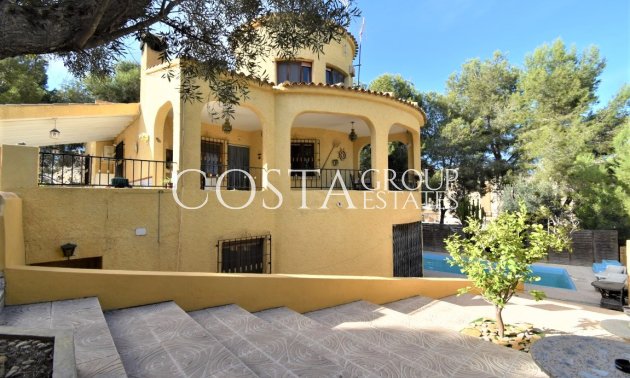 Herverkoop - Villa -
Orihuela Costa - Villamartin