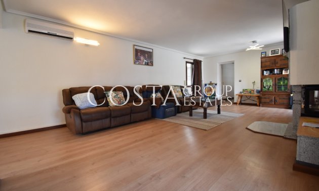 Herverkoop - Villa -
Orihuela Costa - Villamartin