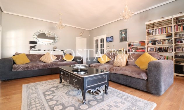 Herverkoop - Villa -
Almoradí - Heredades