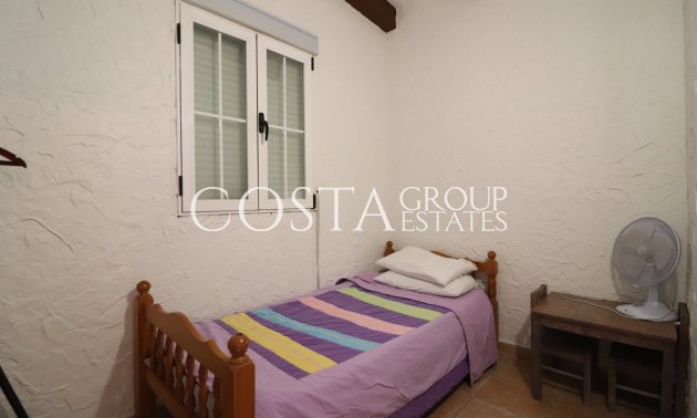 Herverkoop - Villa -
Almoradí - Heredades