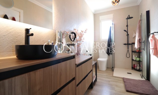 Herverkoop - Villa -
Rojales - Rojales Centro