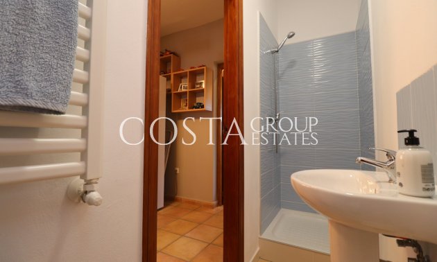 Herverkoop - Villa -
Catral - Catral Centro