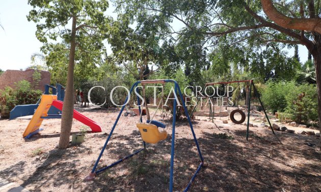 Herverkoop - Villa -
Catral - Catral Centro