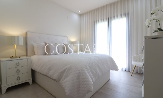 Wiederverkauf - Villa -
Algorfa