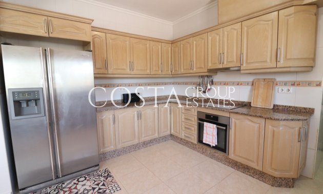 Herverkoop - Villa -
Catral - Catral Centro