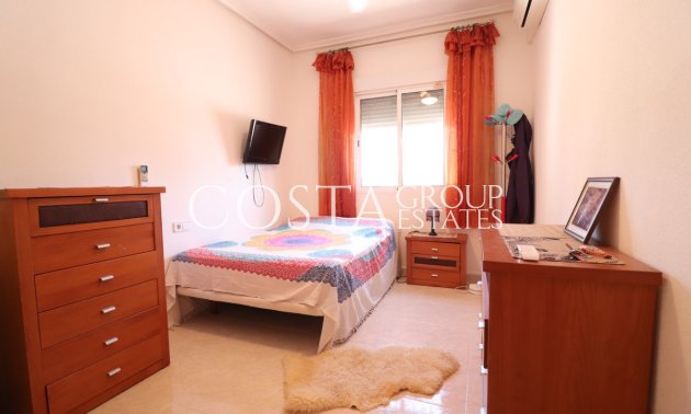 Herverkoop - Villa -
Catral - Catral Centro