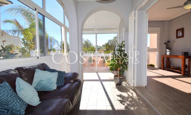 Herverkoop - Villa -
Orihuela Costa - Playa Flamenca