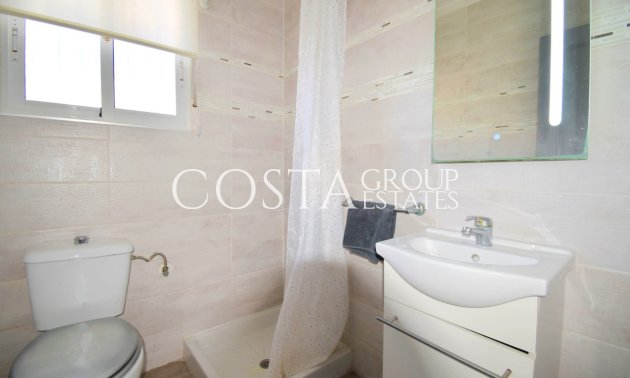 Herverkoop - Villa -
Orihuela Costa - Playa Flamenca