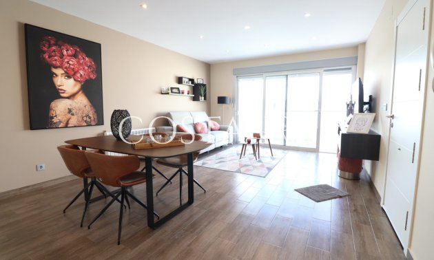 Herverkoop - Villa -
Daya Vieja - Daya Vieja Centro