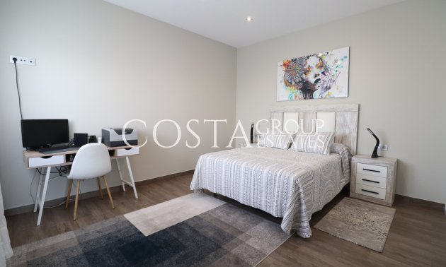 Herverkoop - Villa -
Daya Vieja - Daya Vieja Centro