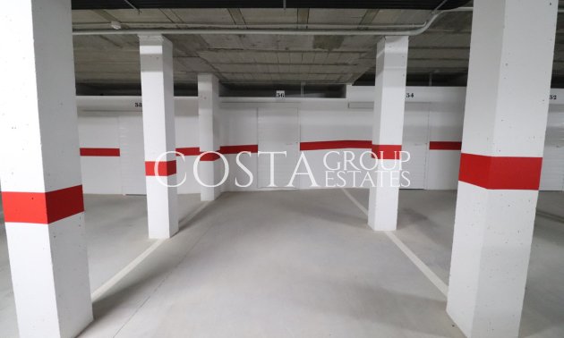 Wiederverkauf - Apartments -
Urbanización El Raso