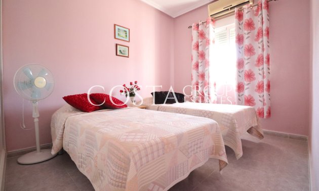 Herverkoop - Villa -
Catral - Catral Centro