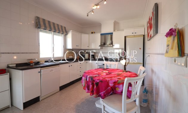 Herverkoop - Villa -
Catral - Catral Centro