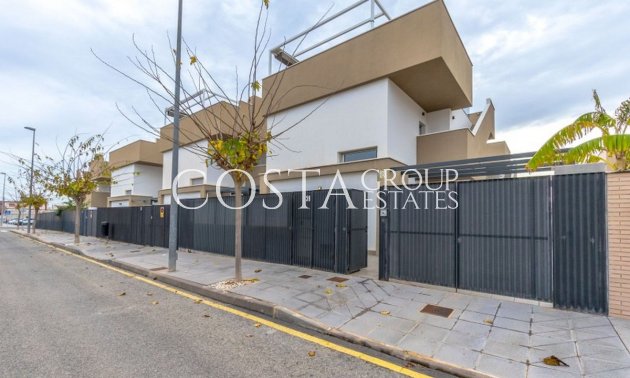 Herverkoop - Villa -
Pilar de la Horadada - Torre De La Horadada