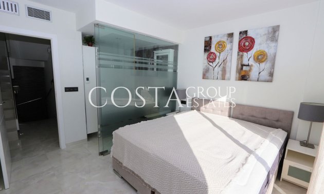 Herverkoop - Villa -
Orihuela Costa - Lomas de Cabo Roig