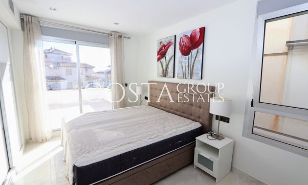 Herverkoop - Villa -
Orihuela Costa - Lomas de Cabo Roig