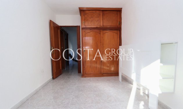 Herverkoop - Villa -
Orihuela Costa - Los Balcones