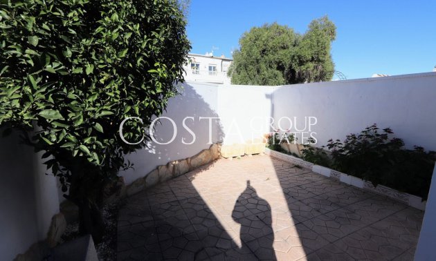 Herverkoop - Villa -
Orihuela Costa - Los Balcones