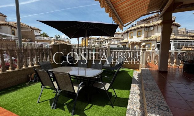 Odsprzedaż - Dom -
Orihuela Costa - Villamartin