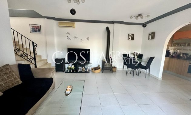 Herverkoop - Villa -
Los Montesinos - Los Montesinos Centro