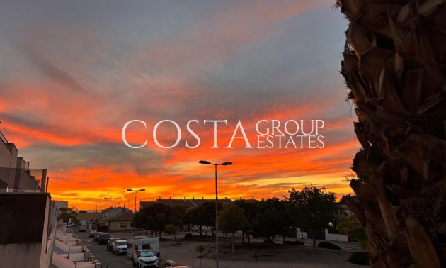 Herverkoop - Huis -
Murcia - Dolores