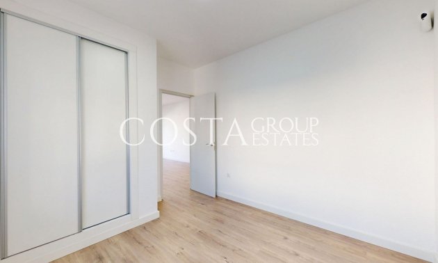 Resale - Villa -
Orihuela Costa - Villamartin