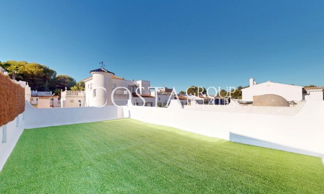 Resale - Villa -
Orihuela Costa - Villamartin
