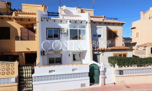 Herverkoop - Huis -
Orihuela Costa - Los Balcones