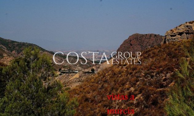 Herverkoop - Villa -
Murcia - Gea y Truyols