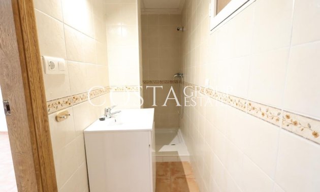 Herverkoop - Villa -
Orihuela Costa