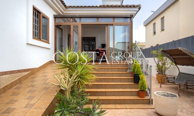 Revente - Villa -
Los Montesinos - Los Montesinos Centro