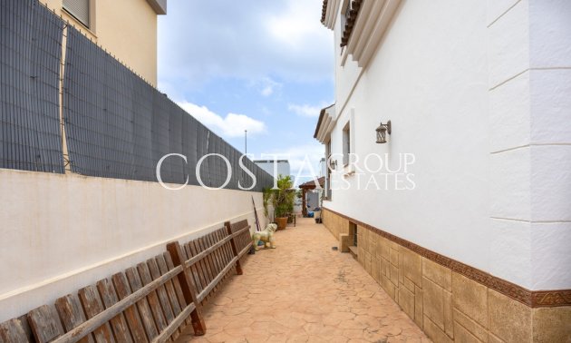 Revente - Villa -
Los Montesinos - Los Montesinos Centro