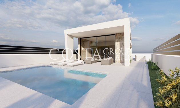Nowy budynek - Willa -
Torrevieja