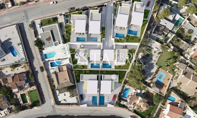 Nowy budynek - Willa -
Torrevieja