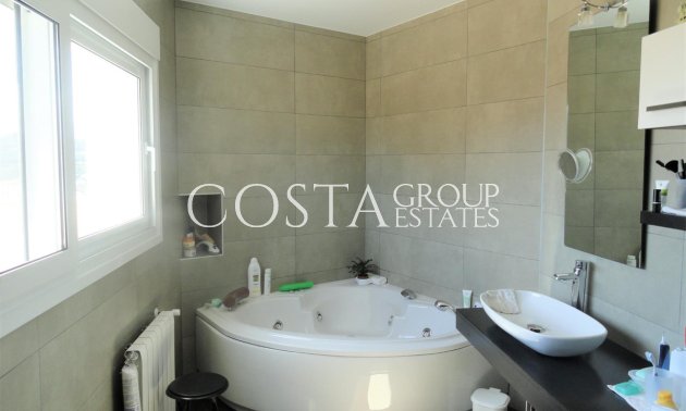 Odsprzedaż - Willa -
Calpe - Calpe Centro