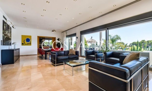 Resale - Villa -
Benissa - Benissa Centro