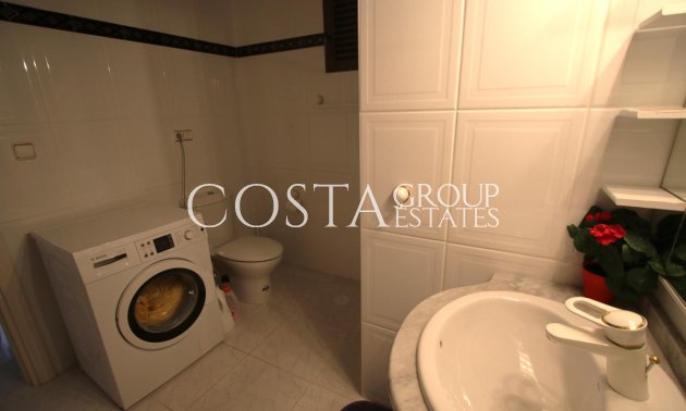 Resale - Villa -
Calpe - la Canuta