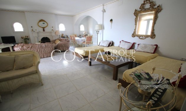 Resale - Villa -
Calpe - la Canuta