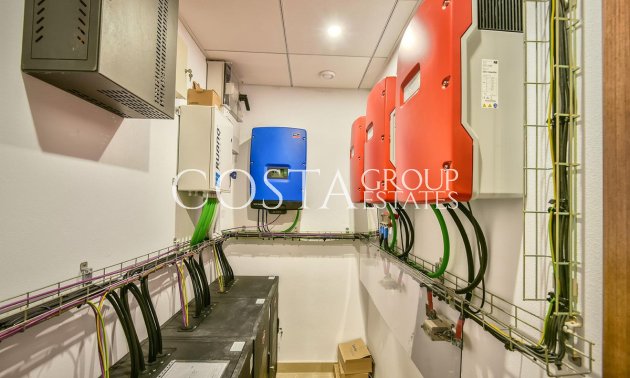 Resale - Villa -
Calpe - la Canuta