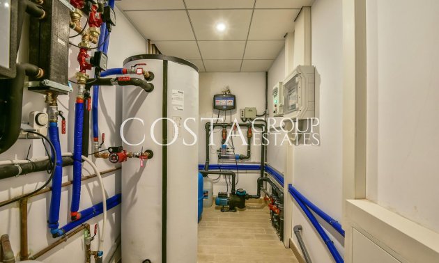 Resale - Villa -
Calpe - la Canuta